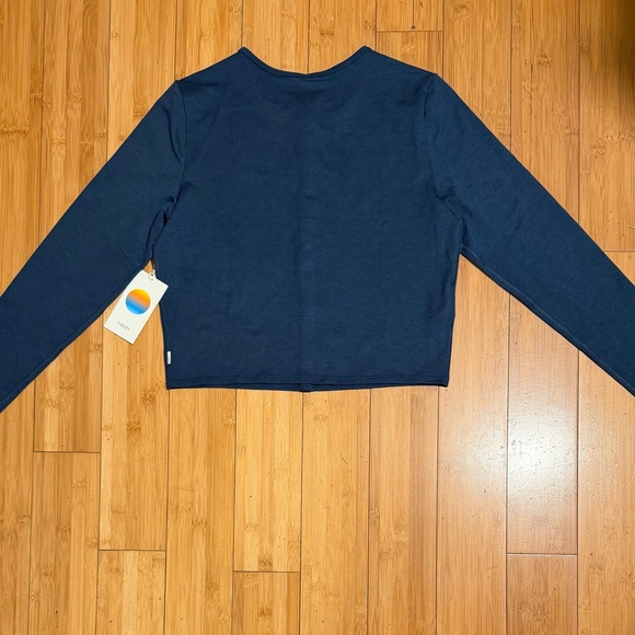 Vuori Women's Blue Cowl Neck Sweater - Picture 6 of 14